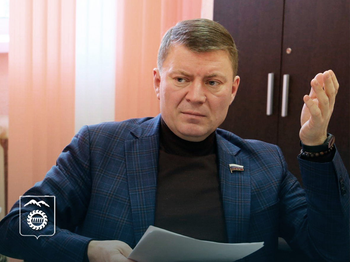 Депутат Государственной думы Сергей Ерёмин посетил Дивногорск.