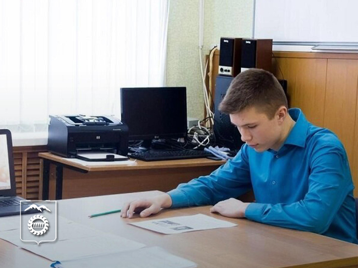 Более 350 девятиклассников вчера пережили один из важных этапов – итоговое собеседование по русскому языку.
