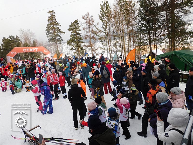 В Дивногорске прошел спортивный фестиваль «На лыжи».